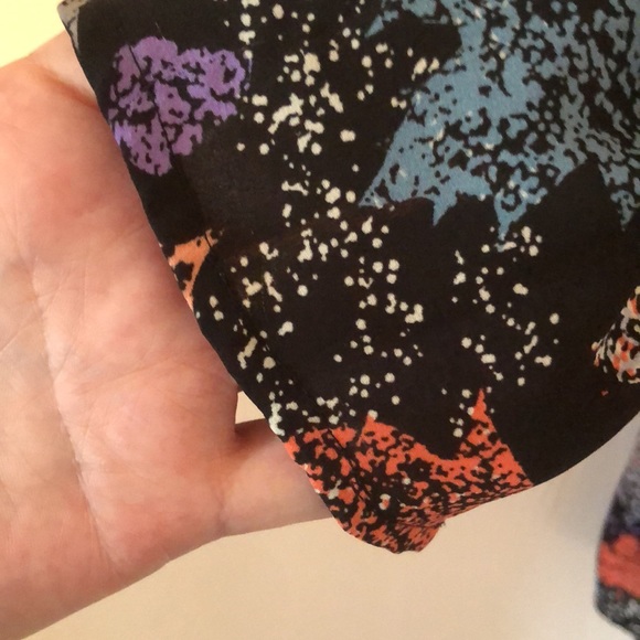 Woman’s fall muti colored leaf print blouse - Picture 9 of 10